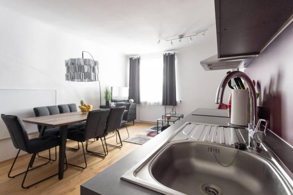New Shalalaliving Vienna - Lovely Family Home Near Schoenbrunn - Pg 외부 사진